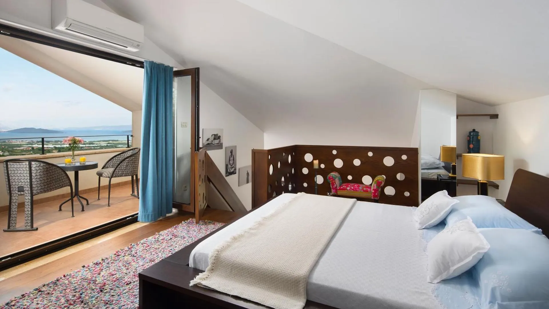 Holiday home Isolated Five Star Luxury Villa With Private Pool Prgomet